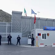 «Don, mi hanno scaricato qui».
Il modello Albania
in una storia vissuta