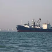 Usa-Iran, al via i colloqui di Lucerna ma su Hormuz risale la tensione