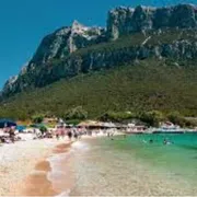 Stop al resort extralusso in Sardegna: ora la Zes diventa un caso