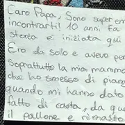 Storia di Leo, arrivato orfano a Lampedusa, che ha scritto una lettera al Papa