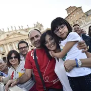 Vocazione al matrimonio, coppie in difficoltà: a ottobre il summit sulla famiglia con Leone XIV