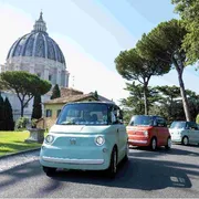Mobilità a zero emissioni, le Topolino conquistano il Vaticano