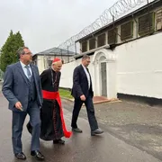 Dove nasce la diplomazia umanitaria della Chiesa (e perché parte dai piccoli)