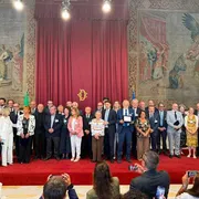 Quei medici “eroi” che curano anche chi non possono guarire