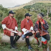 Bhutan, il regno dove la felicità è tra le nuvole