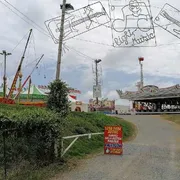 Tragedia al luna park: 15enne folgorato mentre calcia un pallone