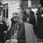 Il cardinale Alfredo Ottaviani nel 1953 / ALAMY