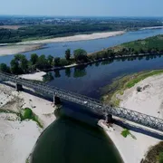 Caldo e siccità: il Fiume Po mai così basso
«Ma nessuno parla più di clima»
