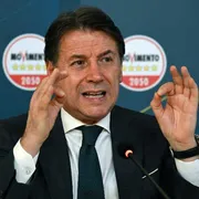 Terremoto Conte nel campo largo: sulle armi a Kiev decidano le primarie