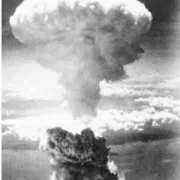 La dottrina della guerra giusta
insostenibile nell’era nucleare
