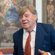 Carletti (Nomadi): ricorderemo Guccini cantando le sue canzoni e continuando la sua storia