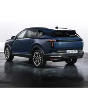 Dacia Striker, tre mondi in una sola automobile