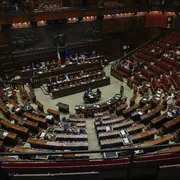 La democrazia non si eredita. Si impara