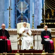 Il Papa: la musica sacra non è decorazione, cantare e suonare significa pregare