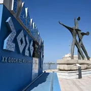 A Taranto stanno per iniziare i Giochi del Mediterraneo: come sono nati e perché parlano di pace