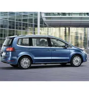 Auto per famiglie: ecco le 7 posti usate più ricercate sul mercato