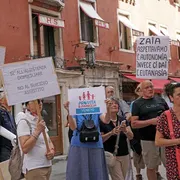 In Veneto il suicidio assistito è legge. Il patriarca di Venezia: così si rischia una deriva