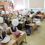 Al via la "nuova" scuola russa, con addestramento militare e storia patriottica
