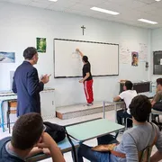 I 15enni italiani migliorano in Scienze (di più chi è più ricco)