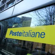 L’ultimo rilancio di Poste su Tim ha un obiettivo: conquistare gli azionisti e ridurre i rischi