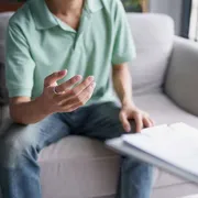 I ragazzi che soffrono non vanno trattati come adulti