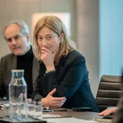 Rohrwacher, soldatino obbediente all’ipocrisia dell’azienda di Brizé