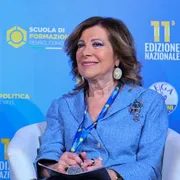 Legge elettorale, la soglia rimane al 42%. Dietro le quinte lo strano dialogo FdI-Pd