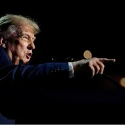 Trump durante il suo discorso ai repubblicani
