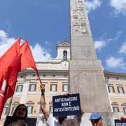 Antisemitismo, tensione sul ddl