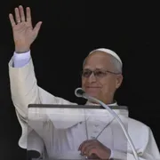 Leone XIV all'Angelus di ieri, 13 settembre 2016, in piazza San Pietro / VATICAN MEDIA