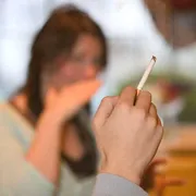 Uccisi dalle sigarette, senza averne mai fumata una