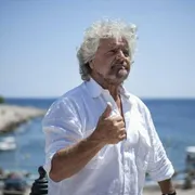 Grillo è davvero pronto a tornare in politica? Due indizi non fanno una prova (per ora)