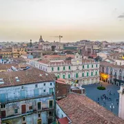 Una vista del centro storico di Catania / IMAGOECONOMICA