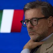 Tassa sulle big energetiche, nulla di fatto
Giorgetti: «Ma il consenso si allargherà»
