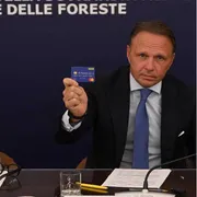 Torna "Dedicata a te": mille euro per 1,1 milioni di famiglie