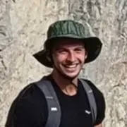 La tragedia di Andrea morto a 22 anni sul lavoro precipitando dal Colosseo