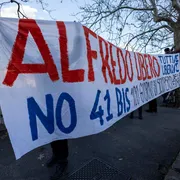 Così la minaccia anarchica sta rialzando la testa. «Anche i data center sono nel mirino»