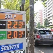 È tornato il caro-carburante. Ora il governo si affida a Bruxelles