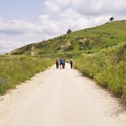 Così il turismo dei cammini rianima le aree interne