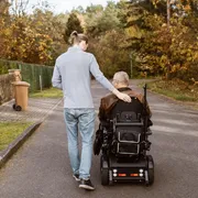 I racconti dei giovani caregiver «Servono aiuti anche per noi»