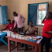 Nel Sud Sudan dell'oro e del petrolio ma senza farmaci per curare