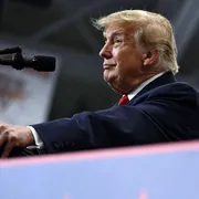 «L'accordo sul diesel russo è un tradimento». Tra i repubblicani Usa cresce la fronda anti-Trump