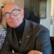 Il capannone in cui è morto l'operaio di Caivano doveva essere demolito