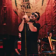 Cesare Cremonini “amateur” per sfidare gli algoritmi