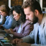L’Ai cambia il lavoro, ma non tutti possono prepararsi