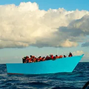 La nave di Emergency mette in salvo 113 persone che sbarcheranno a Genova