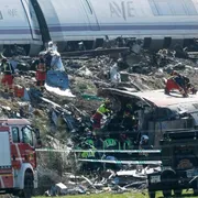 I treni distrutti, l'errore umano, le 64 vittime, l'italiana dispersa: cosa è successo a Toledo