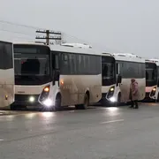 I 25 autobus di evacuati partiti da Oleshky dicono che qualcosa, nella guerra, sta cambiando