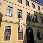 Manovra, la scuola insorge: 5mila insegnanti e 2mila assistenti Ata in meno. A rischio anche i fondi per i nidi