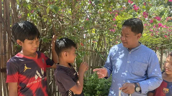 «Dopo 5 anni sono tornato al mio villaggio nel Myanmar. E ho trovato solo lutto e devastazione»